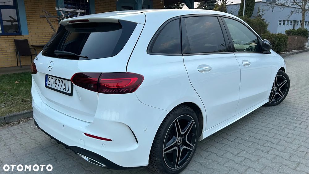 Mercedes-Benz Klasa B 200 d AMG Line 8G-DCT - 5
