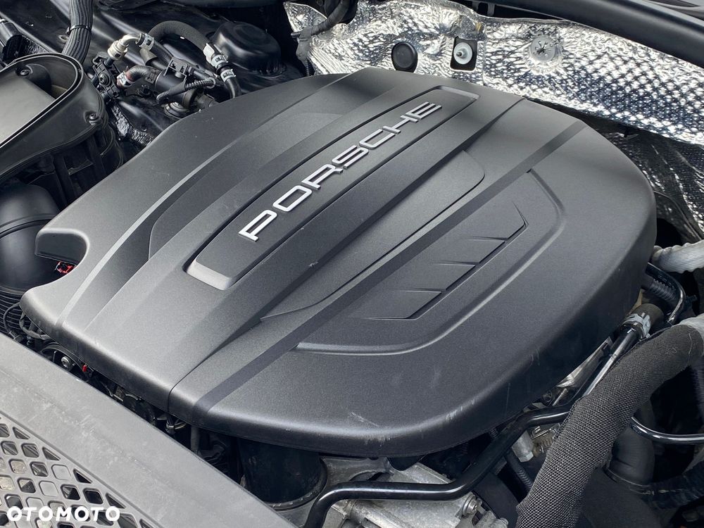 Porsche Macan Standard - 6