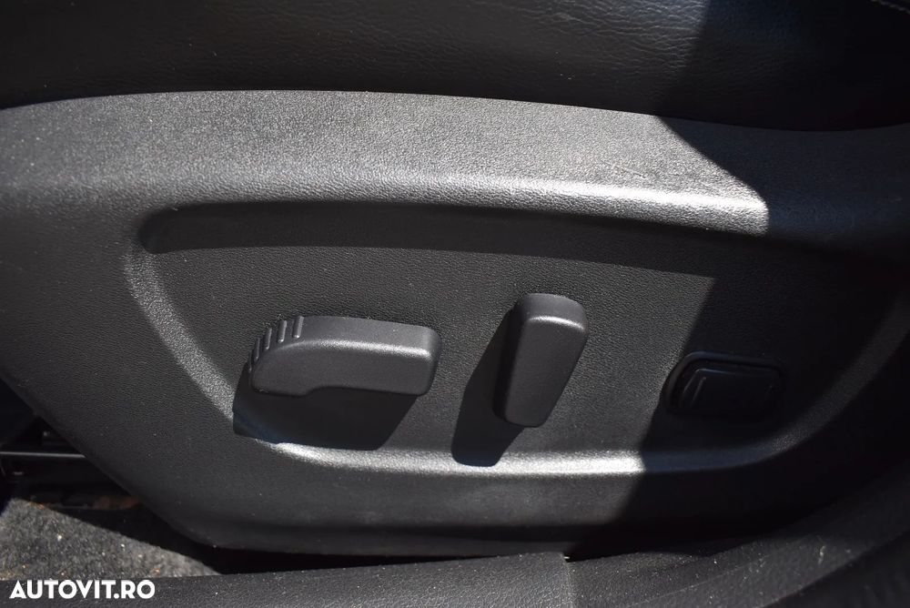 Nissan X-Trail 1.6L dCI Start/Stop XTRONIC Tekna - 19