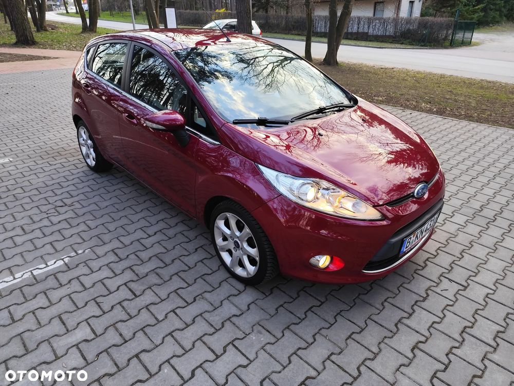 Ford Fiesta - 9