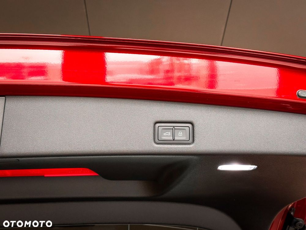Audi SQ5 Sportback - 16