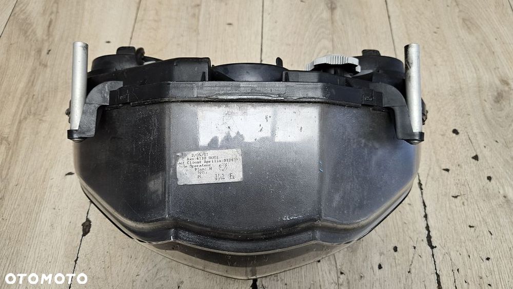 Reflektor lampa Aprilia SL1000 Falco - 10