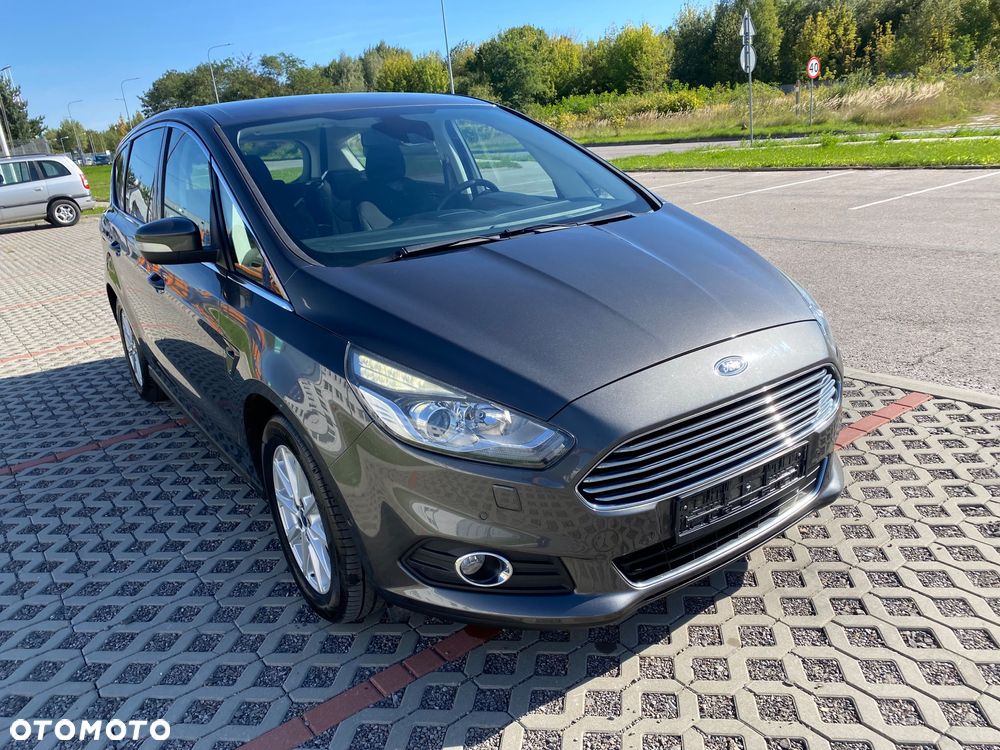 Ford S-Max 2.0 TDCi Titanium PowerShift - 2