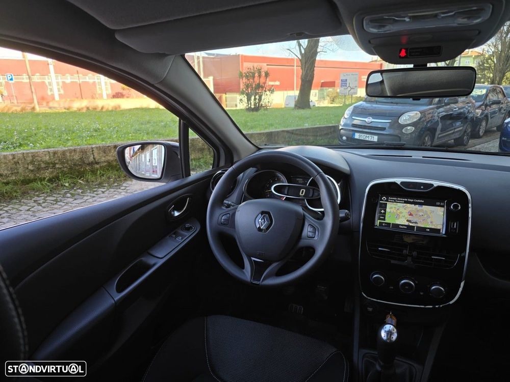 Renault Clio 1.5 dCi Dynamique S - 19