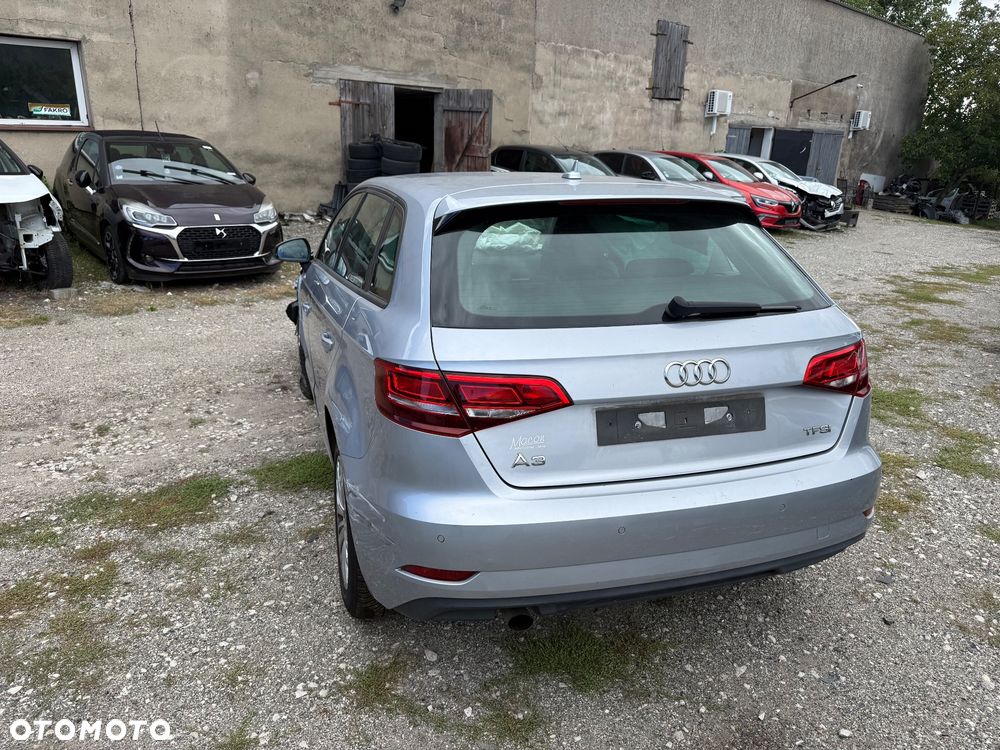 Audi A3 Sportback - 7