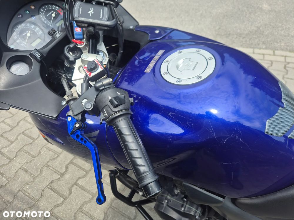 Honda CBF - 8