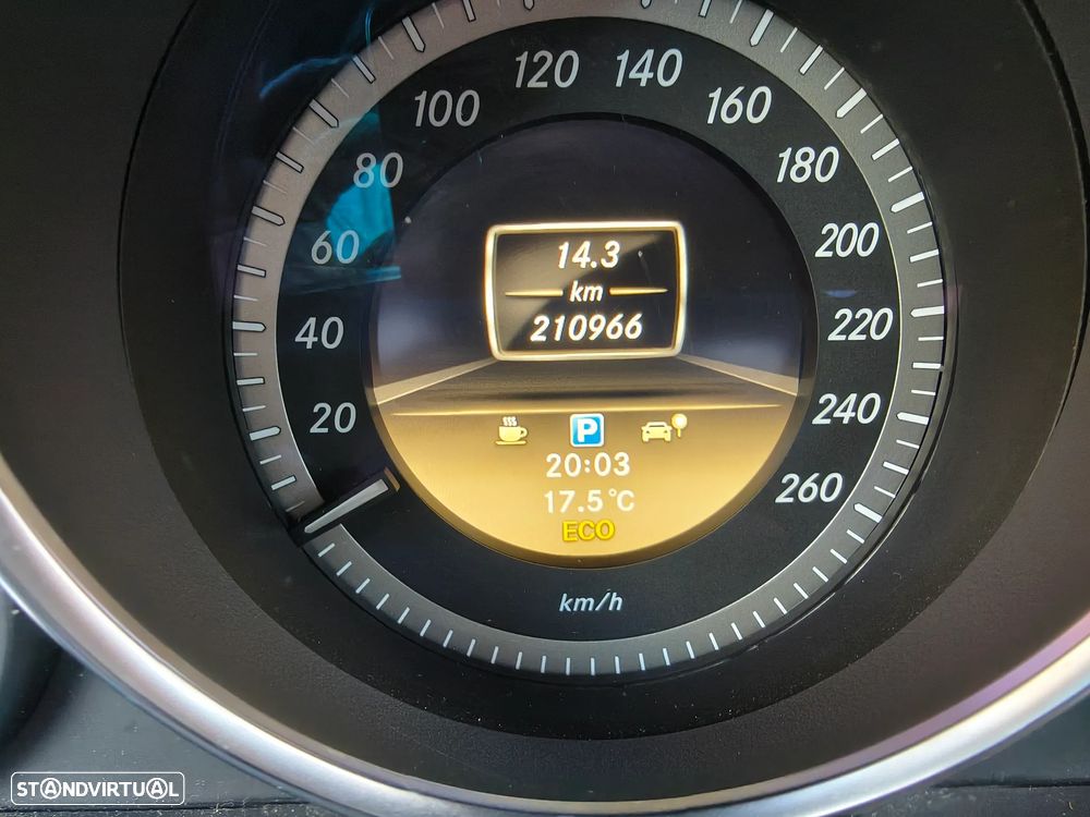 Mercedes-Benz C 220 Station CDI Avantgarde Edition - 29