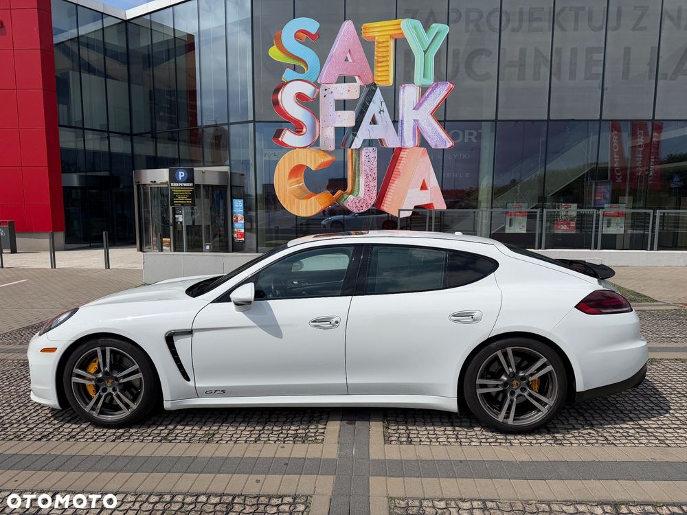 Porsche Panamera GTS - 14