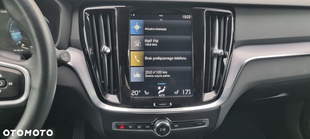 Volvo V60 D3 Momentum Pro - 20