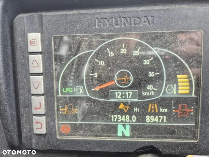 Hyundai 35LN-9A - 11