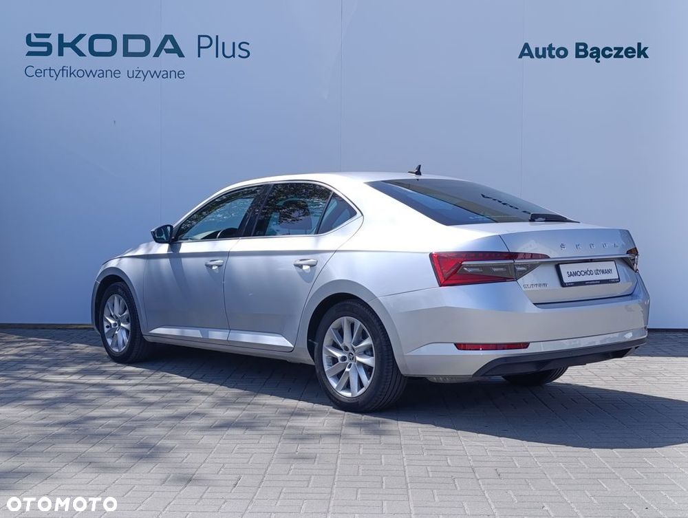 Skoda Superb 1.5 TSI Ambition DSG - 7