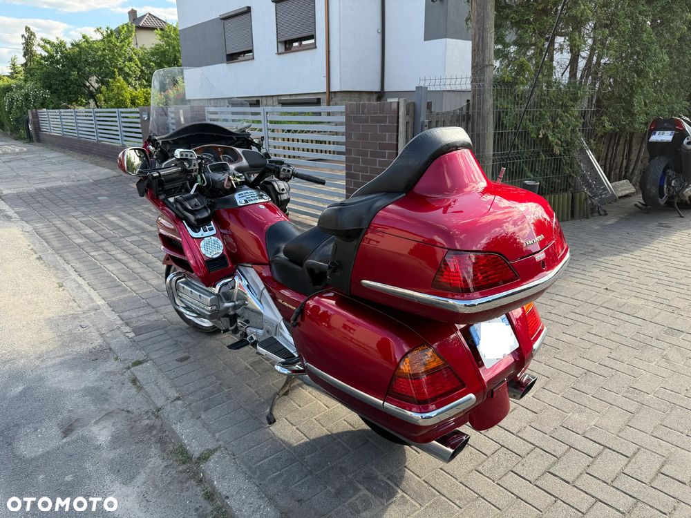 Honda GL - 6