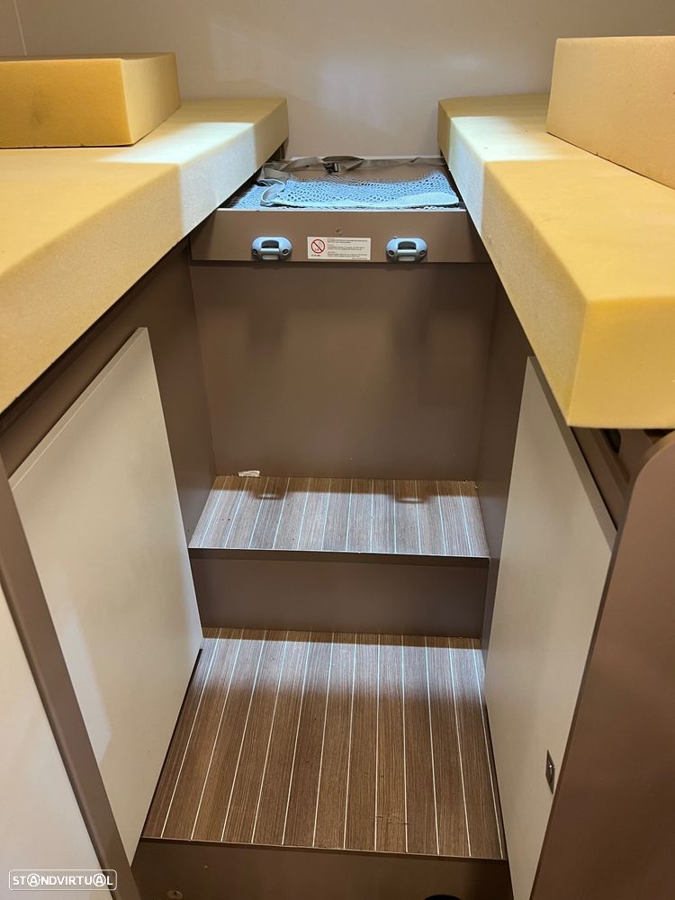 Etrusco T 6900 SB L4H3 Euro 6 5 lugares livrete - 20