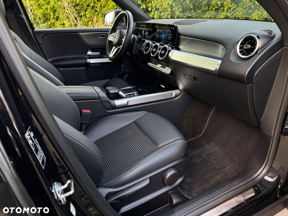 Mercedes-Benz GLB 200 d 8G-DCT Progressive Advanced - 26