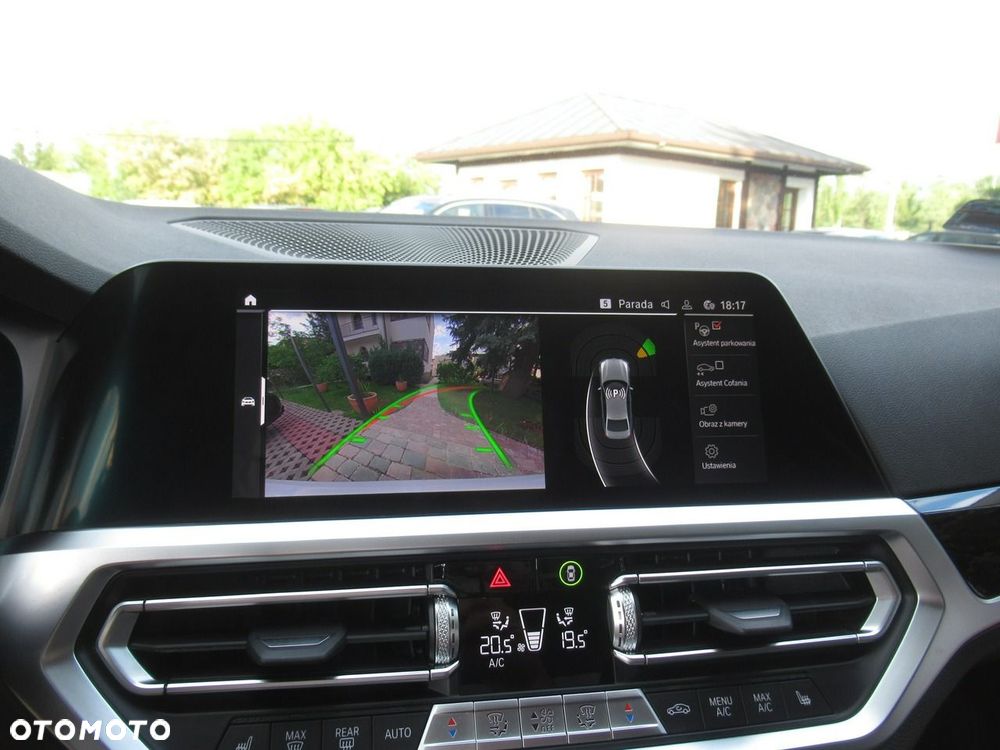 BMW Seria 3 318d MHEV Sport Line - 16