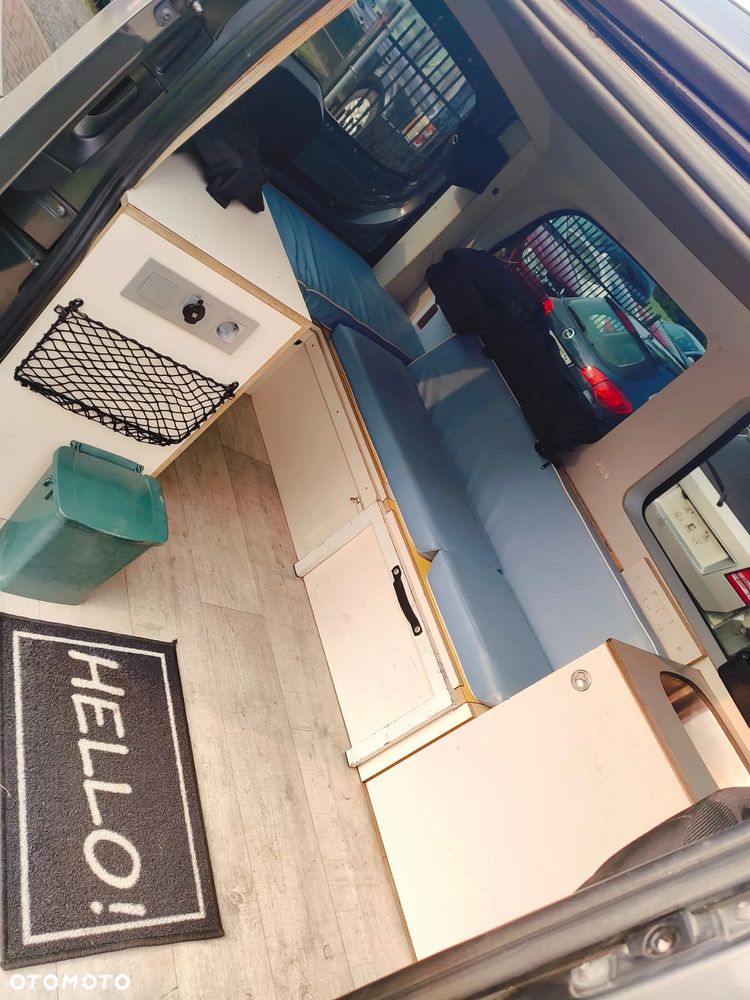 Mercedes-Benz Vito - 16