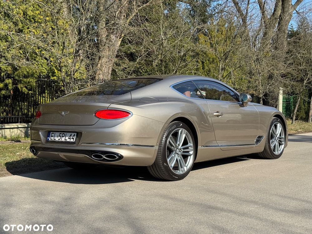 Bentley Continental GT - 7