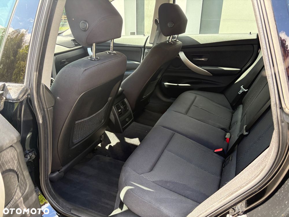 BMW Seria 3 318d Advantage - 5