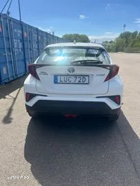 Toyota C-HR - 7