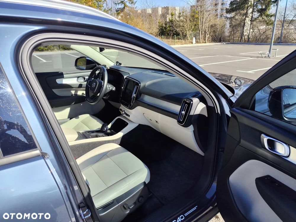 Volvo XC 40 - 8