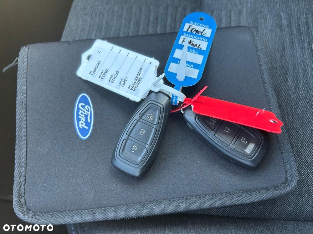 Ford Focus 1.5 EcoBoost Active - 34