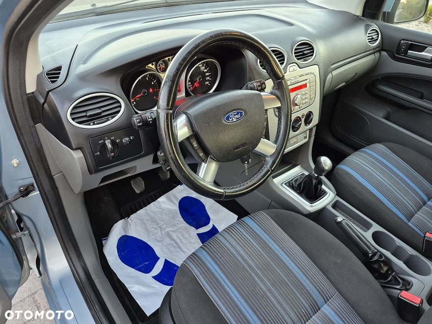 Ford Focus 1.8 Titanium - 10