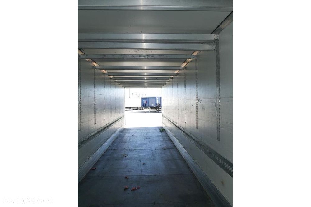 Krone Trailer Van Light Insulated Double deck Straight - 12