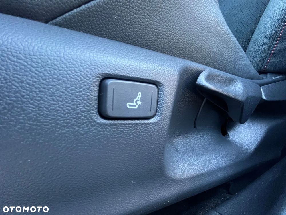 Toyota Yaris Cross 1.5 VVT-i GR Sport - 19