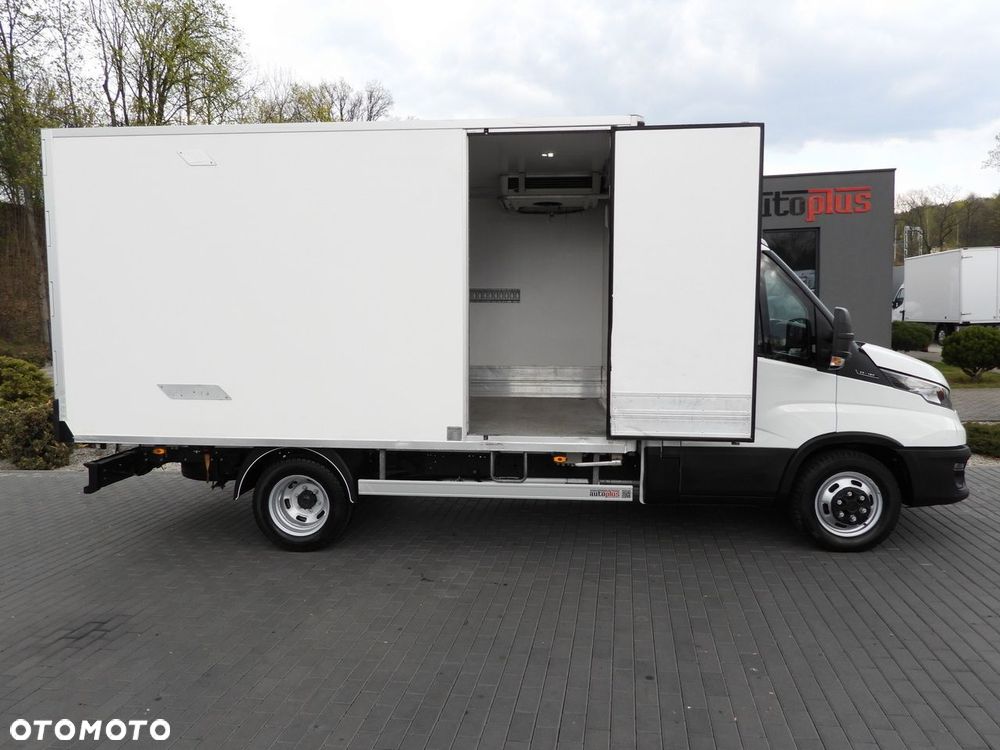 Iveco DAILY 35C16 CHŁODNIA KONTENER -1*C ZASILANIE 230V TEMPOMAT NAWIGACJA BLIŹNIACZE KOŁA KLIMATYZACJA  160KM - 9