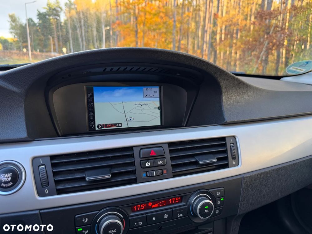 BMW Seria 3 - 16