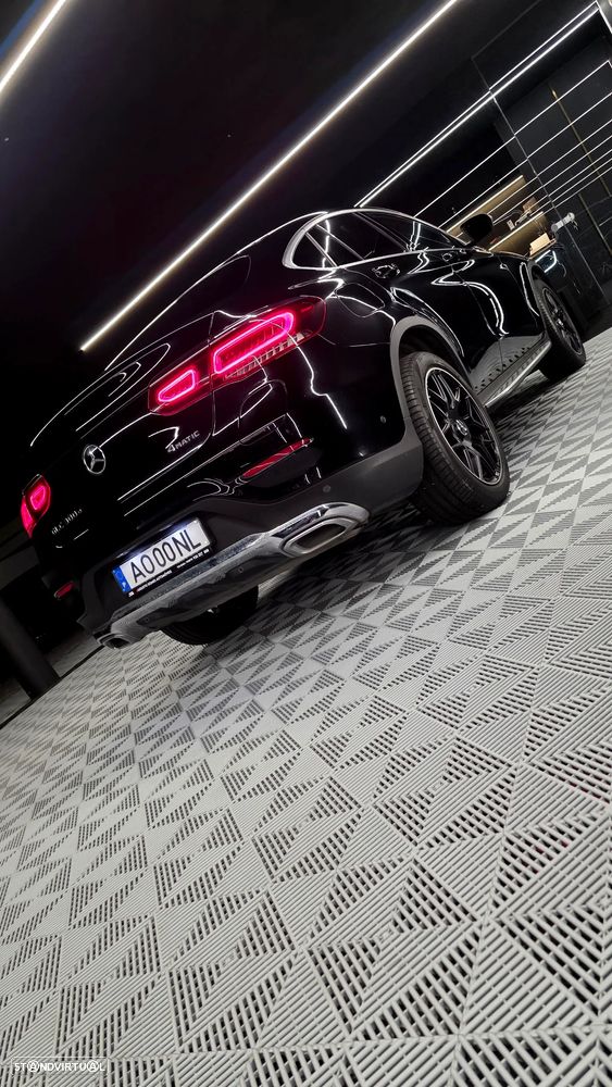 Mercedes-Benz GLC 300 e Coupe 4Matic 9G-TRONIC Avantgarde Advanced - 15