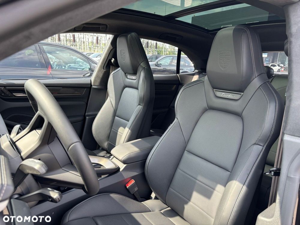 Porsche Macan - 35