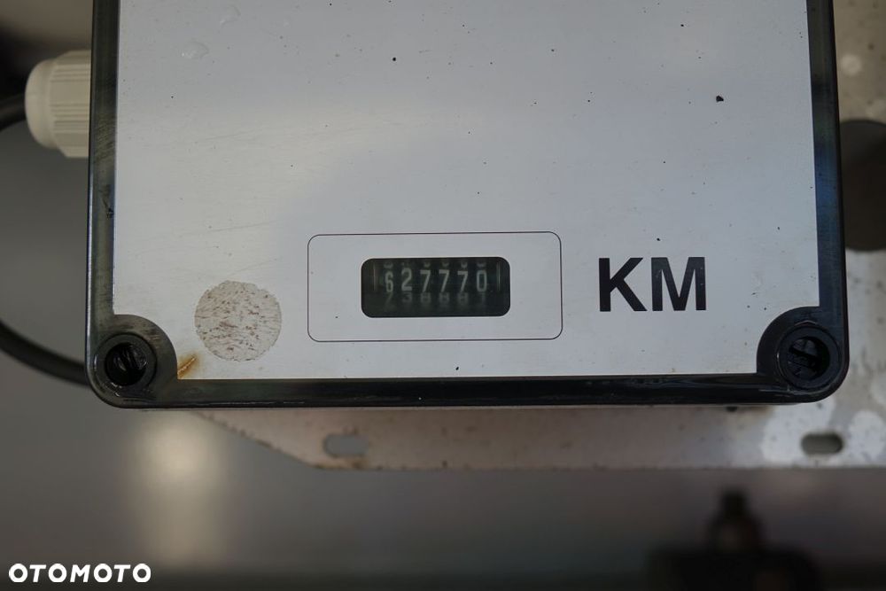 Chereau CHŁODNIA / CARRIER VECTOR / OSIE BPW / OŚ PODNOSZONA / KOSZ I KOŁO ZAPASOWE  / - 21