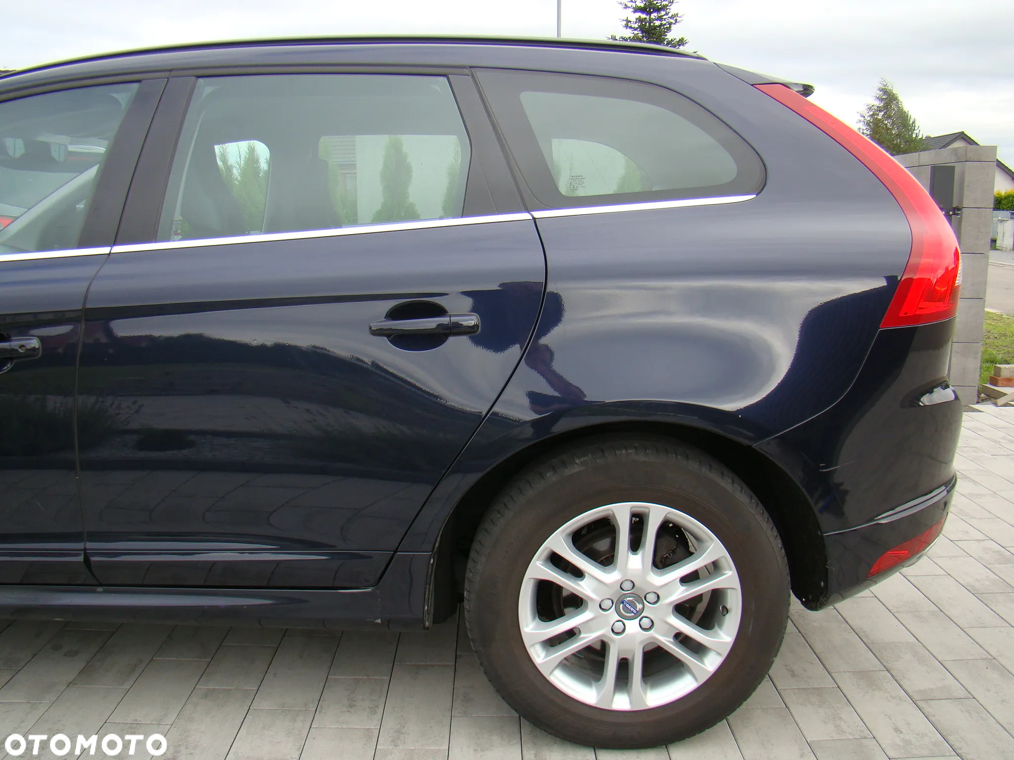 Volvo XC 60 D4 Momentum Pro - 8