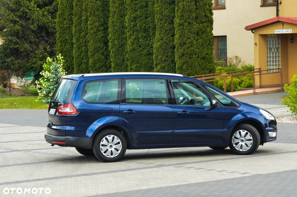 Ford Galaxy 2.0 Business Edition - 26
