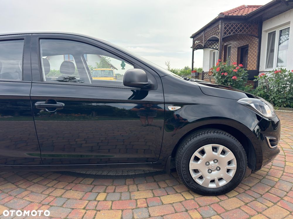 Hyundai i20 - 16