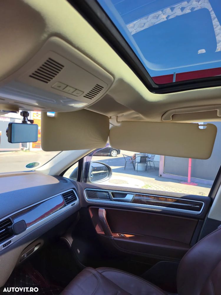 Volkswagen Touareg 3.0 V6 TDI BMT - 10