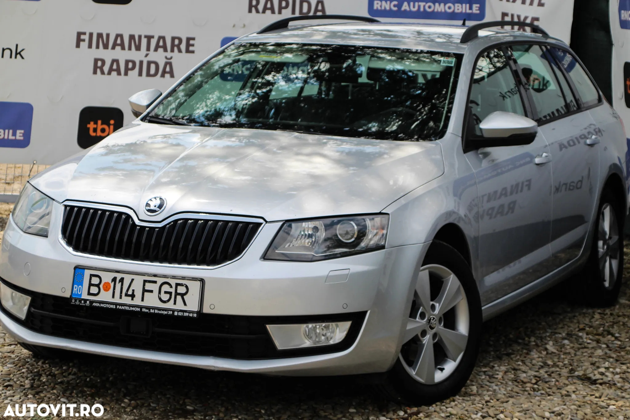 Skoda Octavia 2.0 TDI DSG Ambition - 2