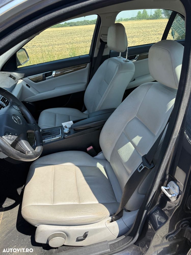 Mercedes-Benz C 350 7G-TRONIC Avantgarde - 4
