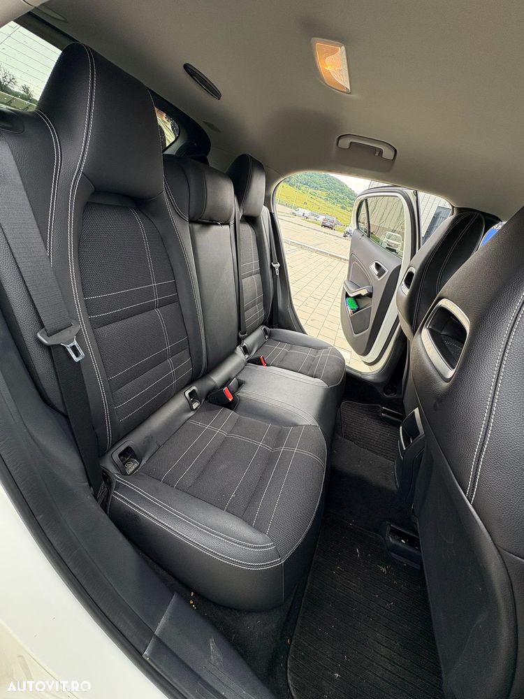 Mercedes-Benz GLA 200 CDI 4MATIC Aut. - 14