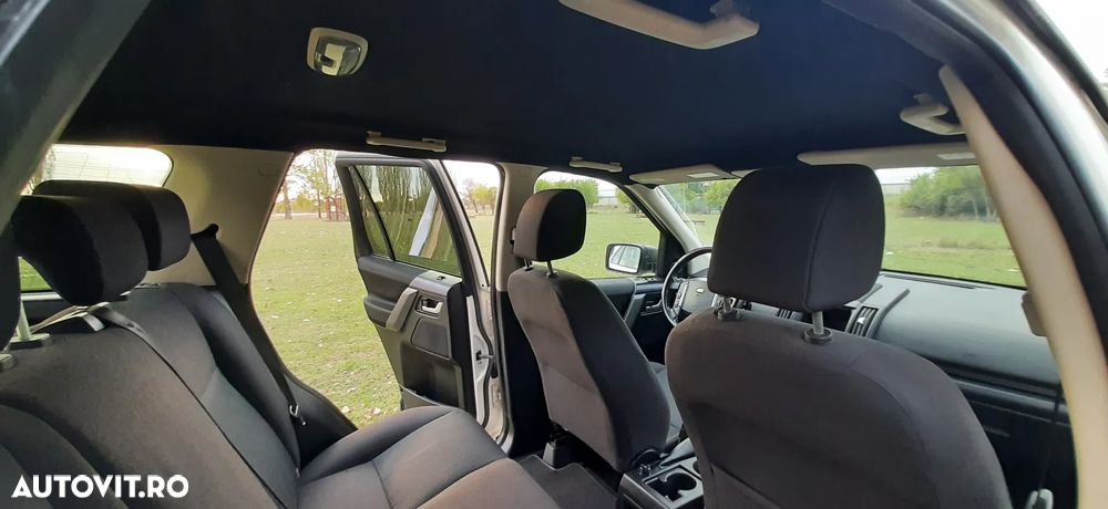 Land Rover Freelander - 18