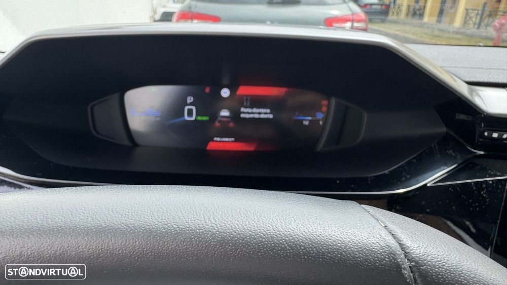 Peugeot e-308 54 kWh Allure - 13