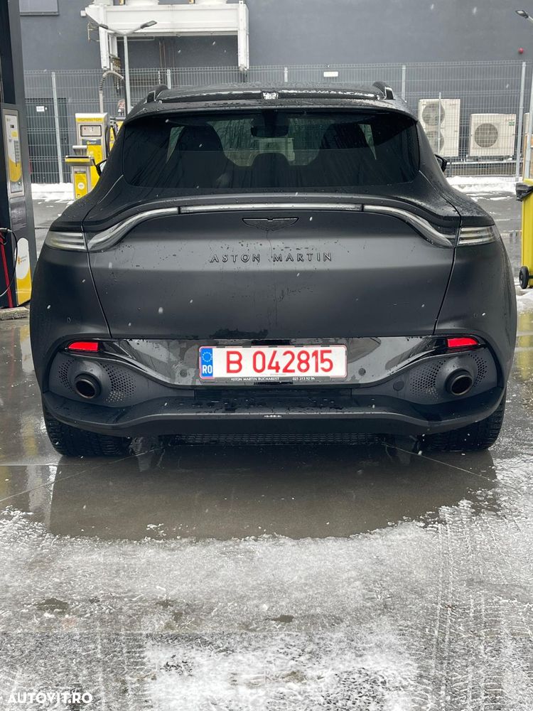 Aston Martin DBX Standard - 5