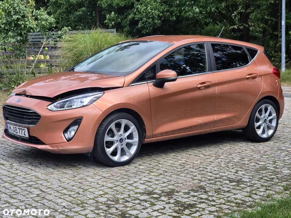 Ford Fiesta 1.1 S&S TITANIUM - 4