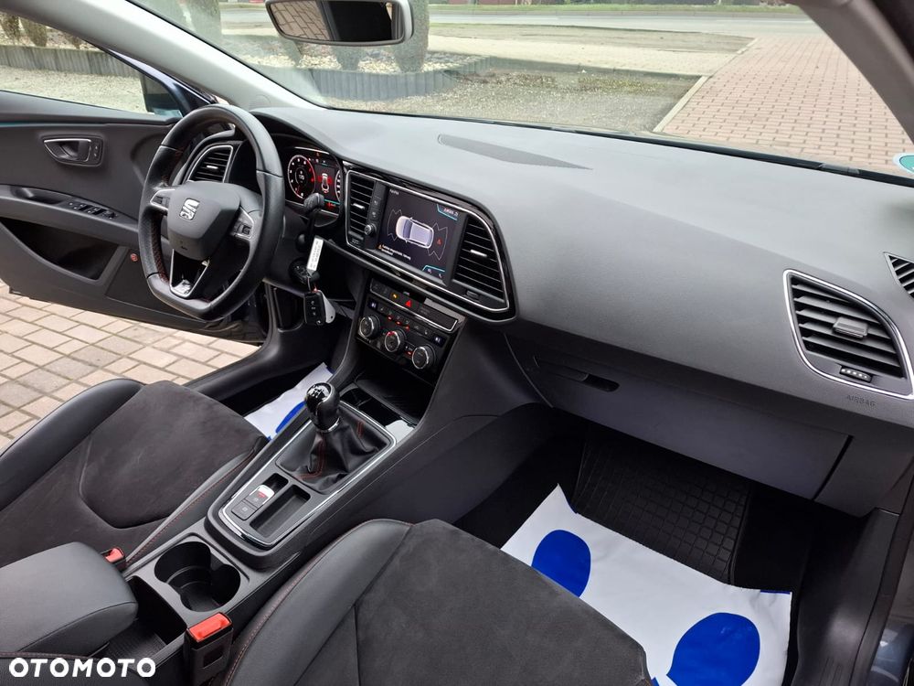 Seat Leon 1.5 TSI ACT OPF FR Black Matt Edition - 12