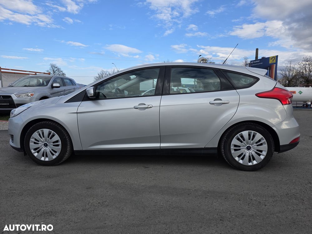 Ford Focus 1.0 EcoBoost 99g Start-Stopp-System SYNC Edition - 2