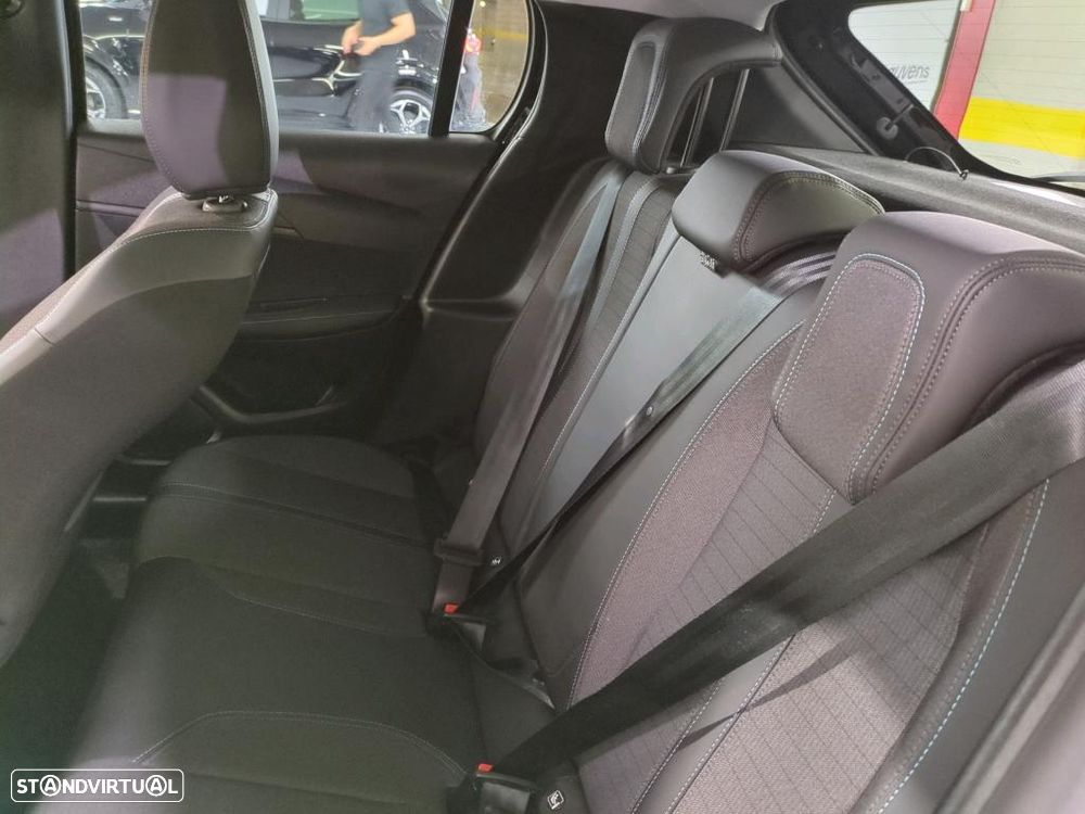 Peugeot 208 1.2 PureTech Allure Pack - 9