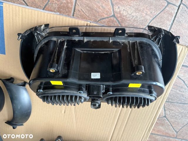 LAMPA LED REFLEKTOR HARLEY TOURING ROAD GLIDE FLTR 14-23 - 8