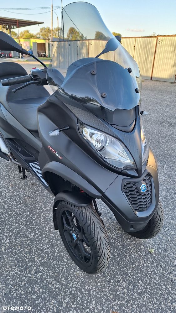 Piaggio MP-3 - 21
