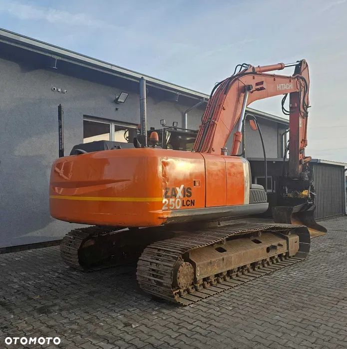 Hitachi ZX250LCN-3 - 3